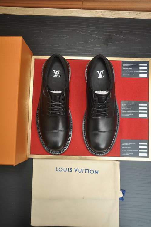 Picture of Louis Vuitton Shoes _SKULVsz39-44hnq110614822